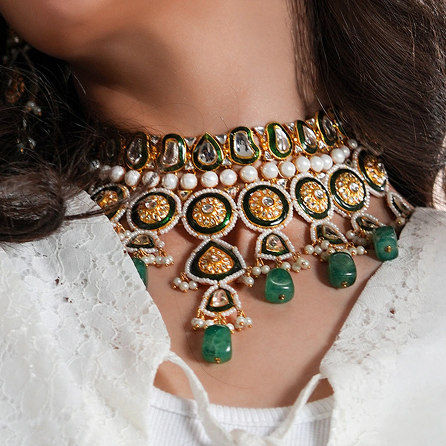 Emerald Noor Traditional Necklace